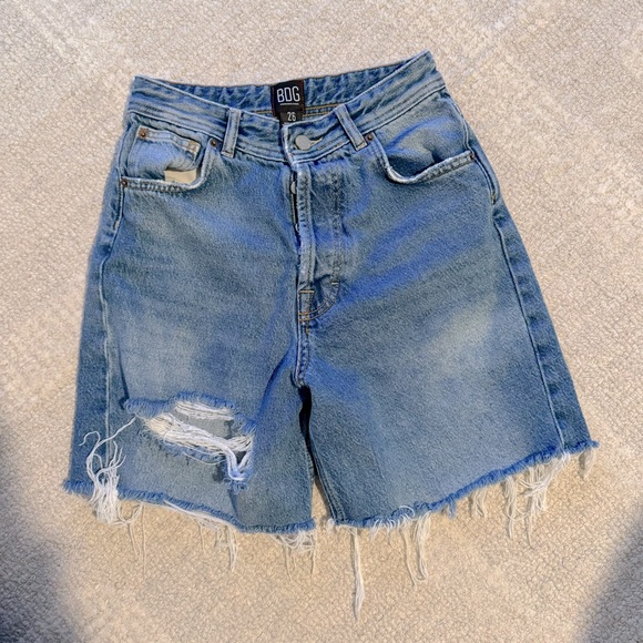 Festival/Streetwear: UO BDG Shorts - Picture 1 of 7